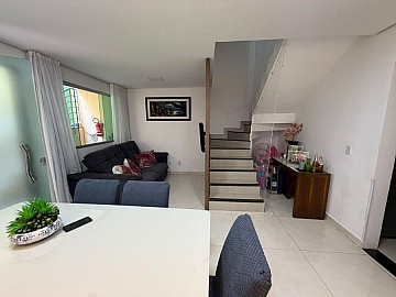 Casa Geminada � Venda
